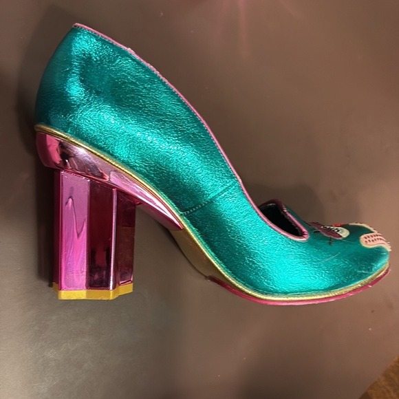 Irregular Choice Size 7.5/38 - Very Funky Teal and Pink 3" Star Shaped Heels - Picture 4 of 16